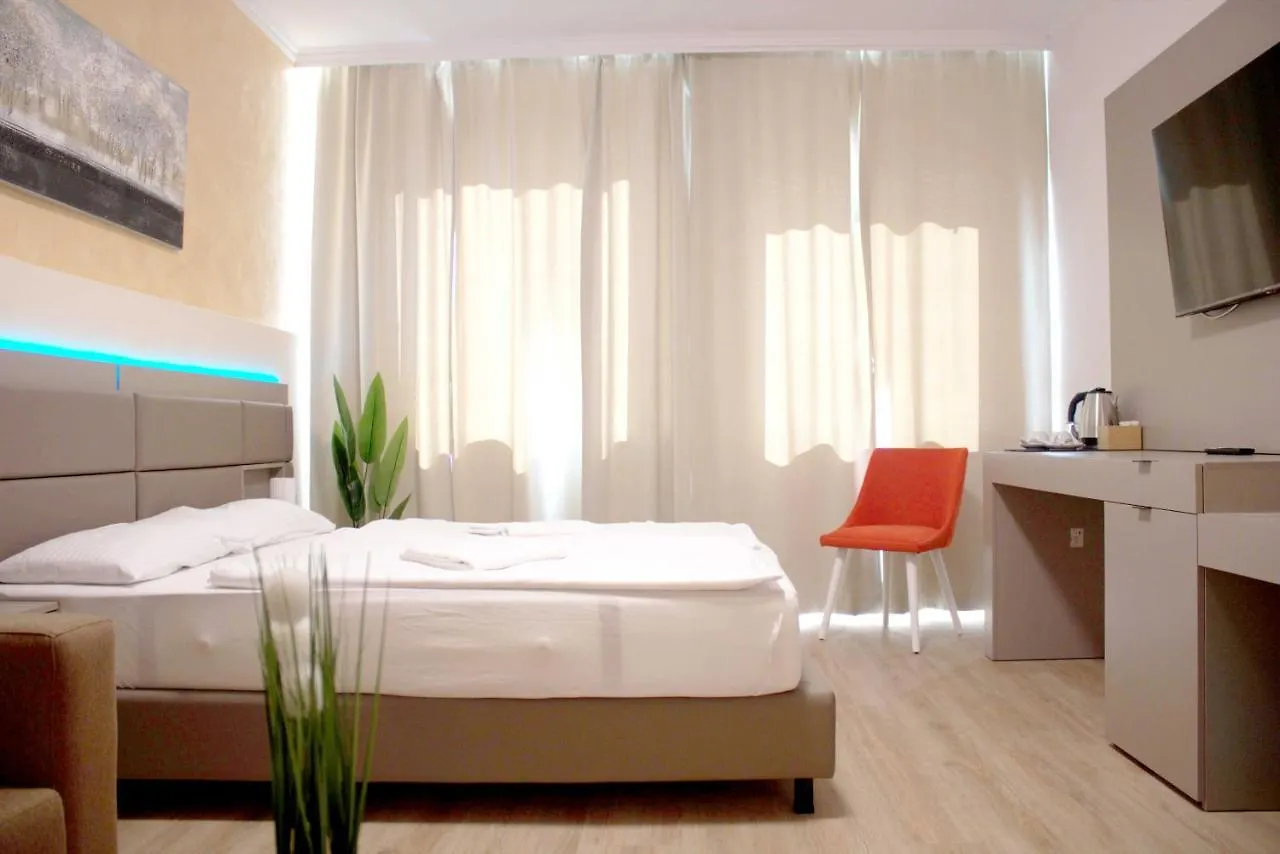 Isar City Hotel Munich 0*,