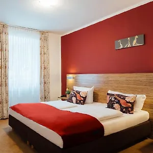 Hotel Andra, Múnich